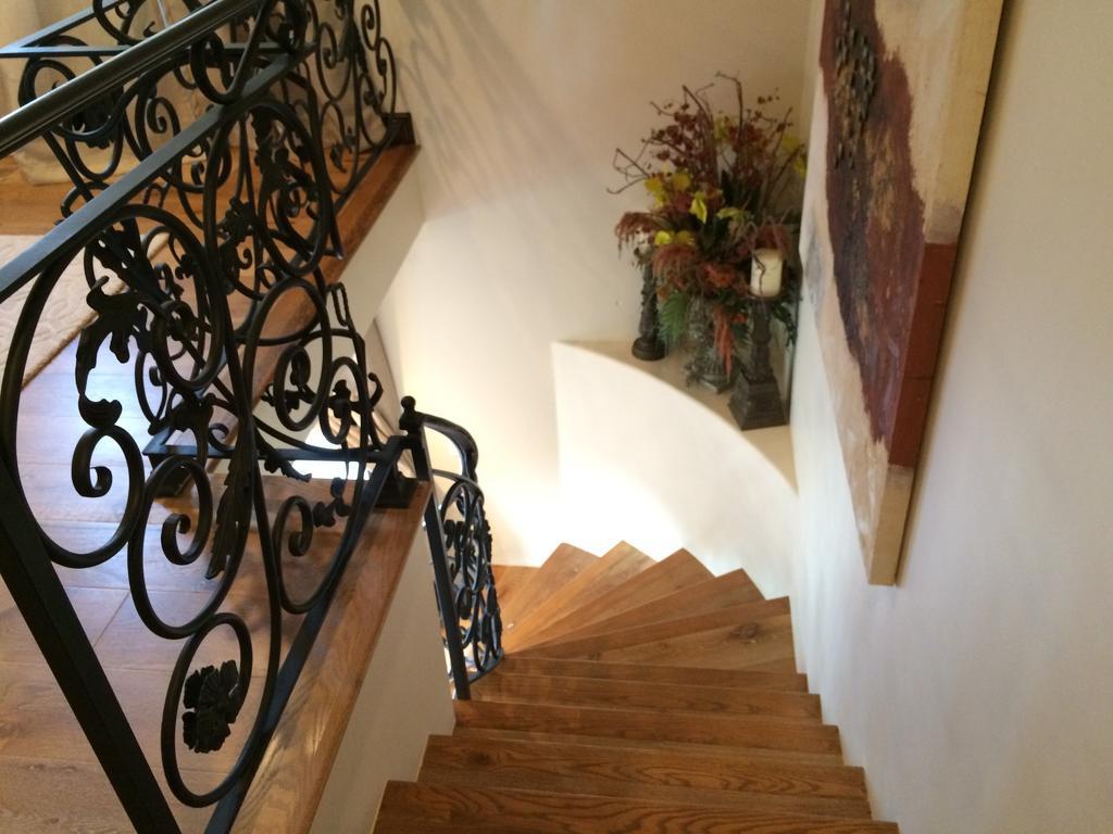 Selby Ave Villa