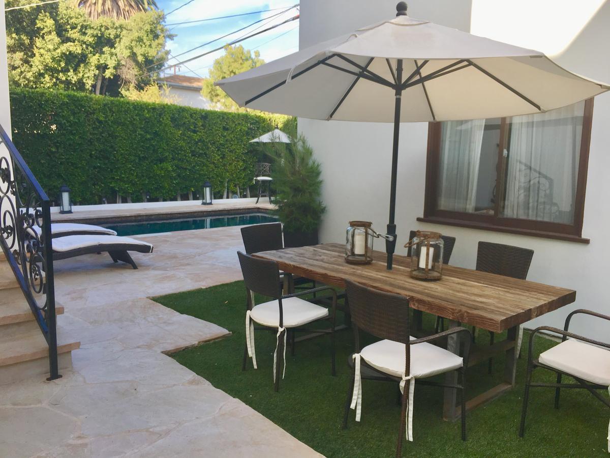 Selby Ave Villa Los Angeles